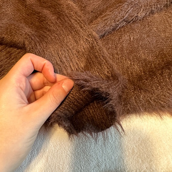 Jessica Simpson Dark Brown Fuzzy Sweater SIZE M - Picture 5 of 7